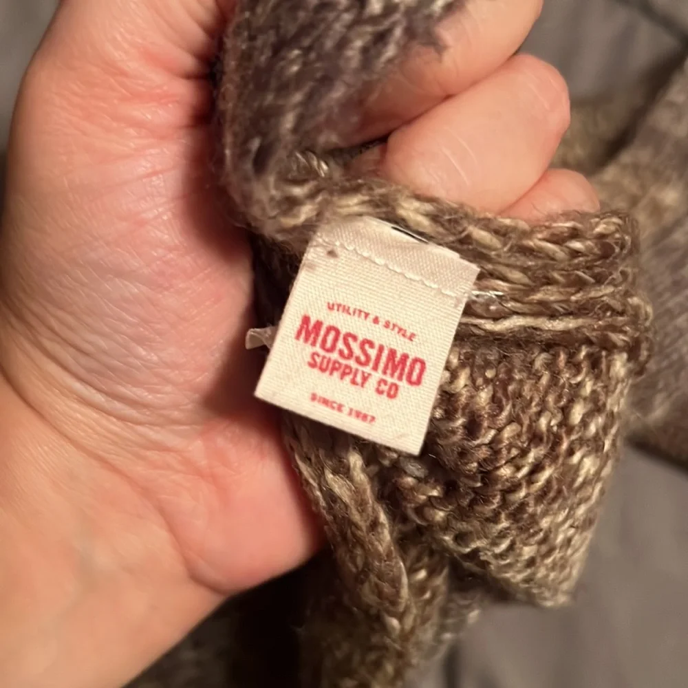 Mossimo Women’s Y2K Brown Tones Cowl Infinity Scarf Autumn Millennial Fashion